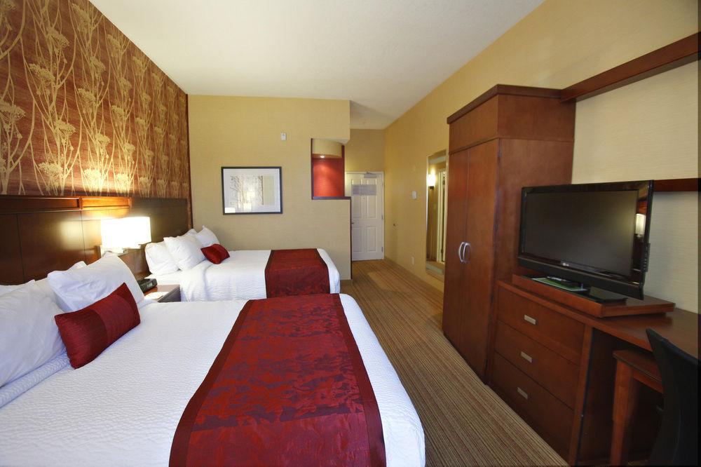 Hotel Courtyard By Marriott St. Jacobs