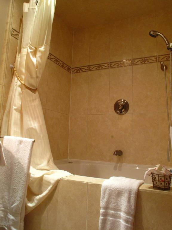 Les Diplomates Bed & Breakfast Waterloo