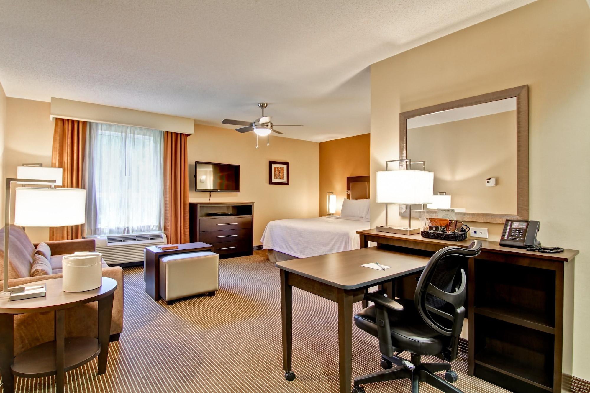 Homewood By Hilton Waterloo/st. Jacobs