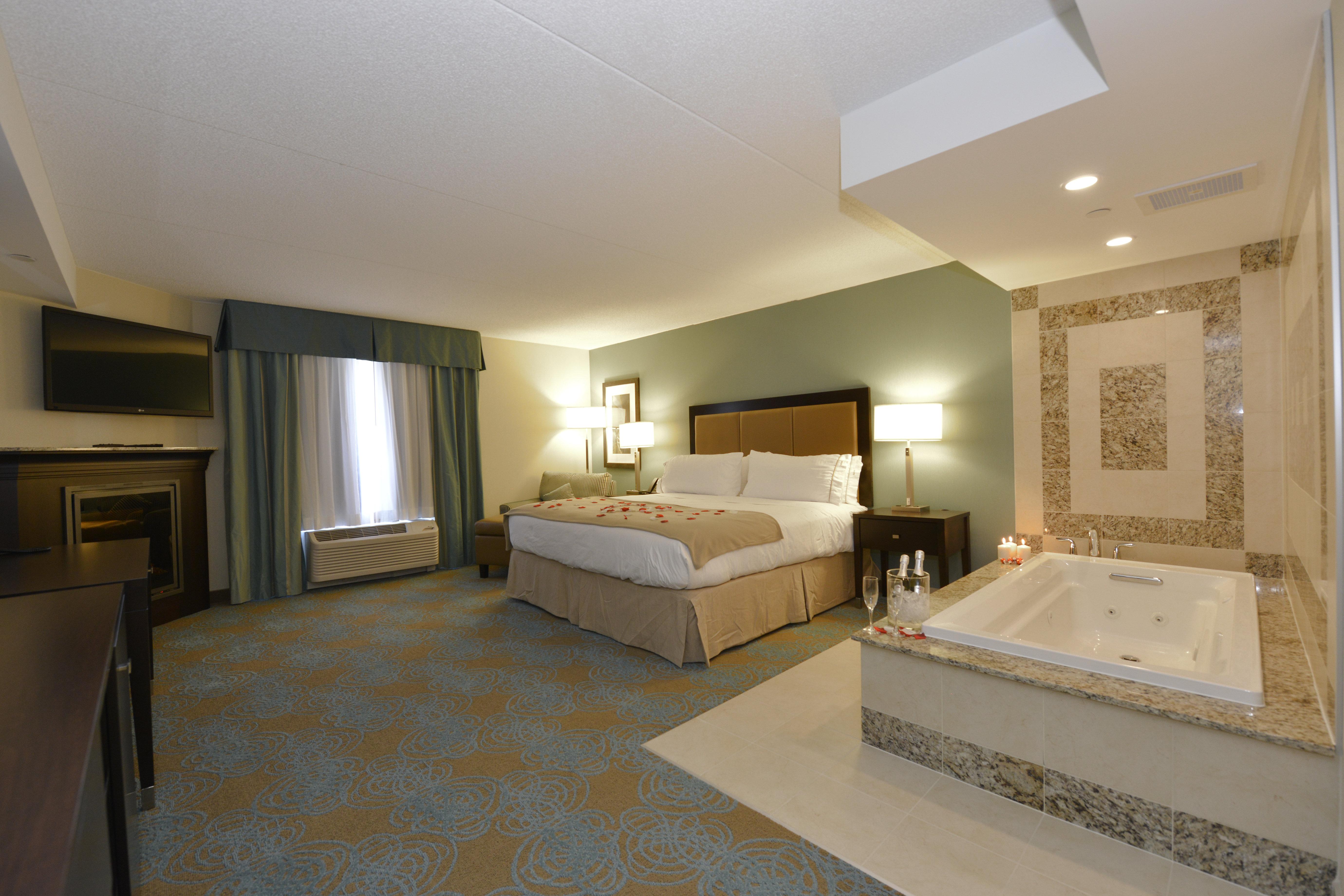 Express & - St. Jacobs Area By Ihg Hotel 2*