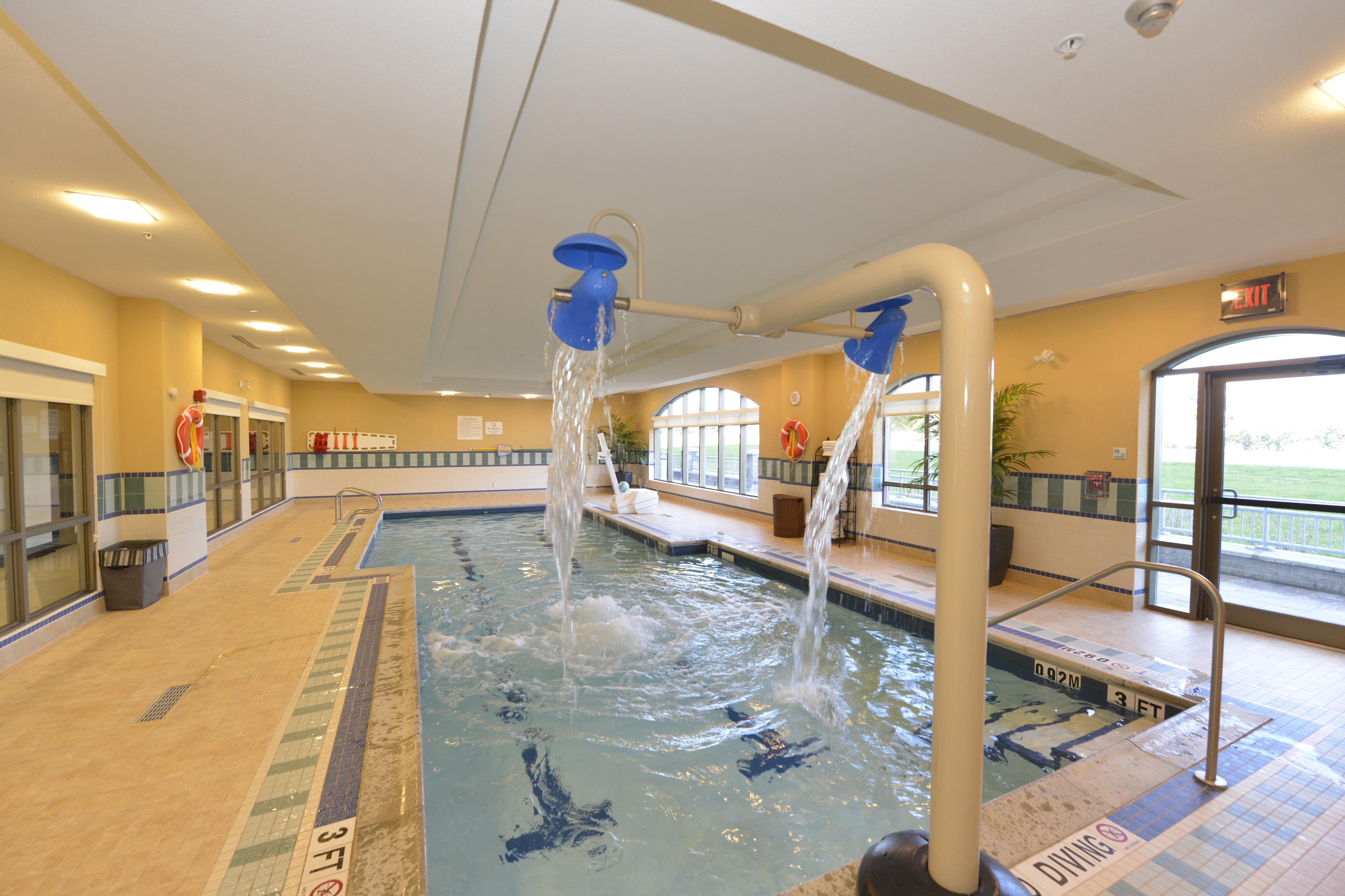 Express & - St. Jacobs Area By Ihg 2*