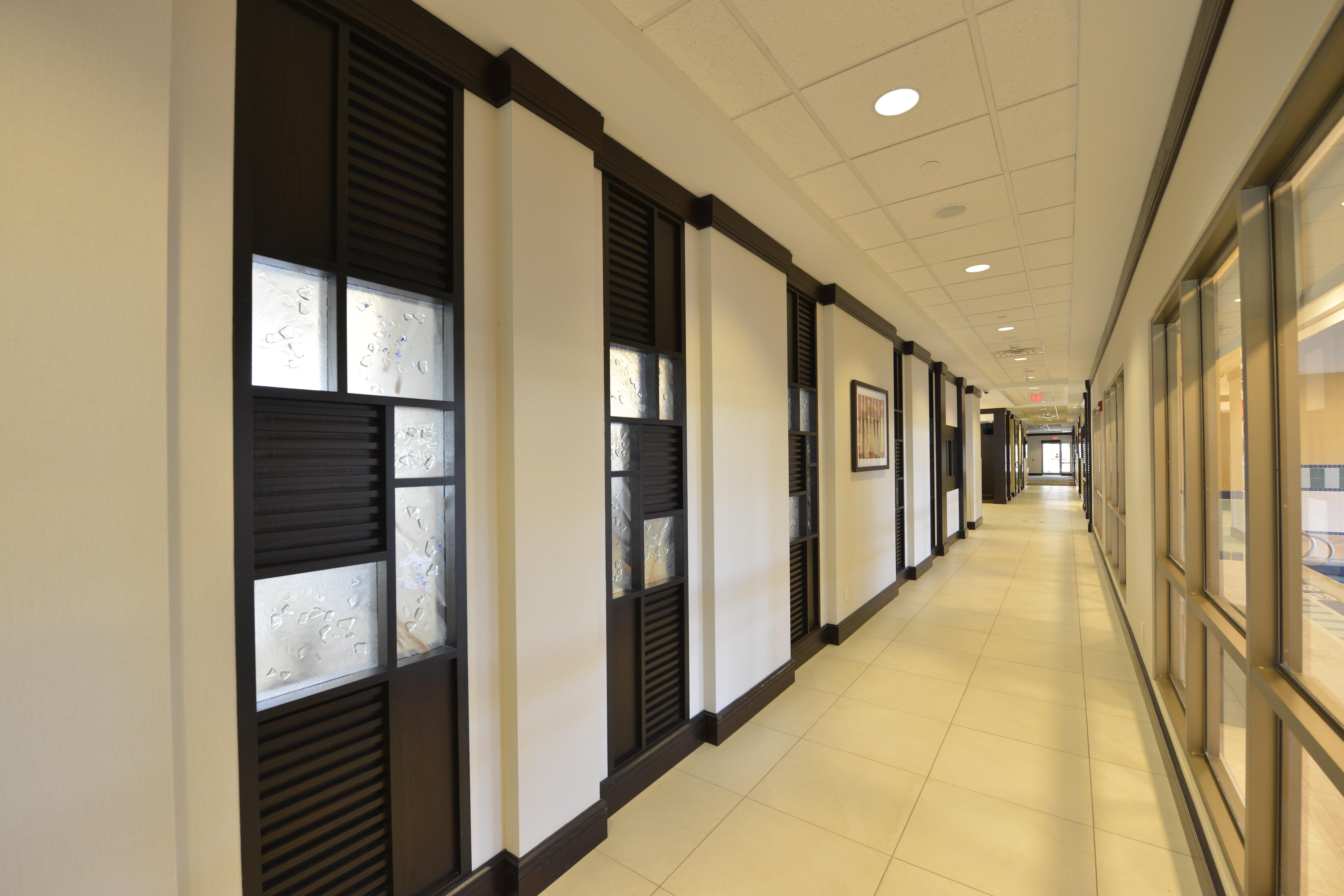 Express & - St. Jacobs Area By Ihg Hotel