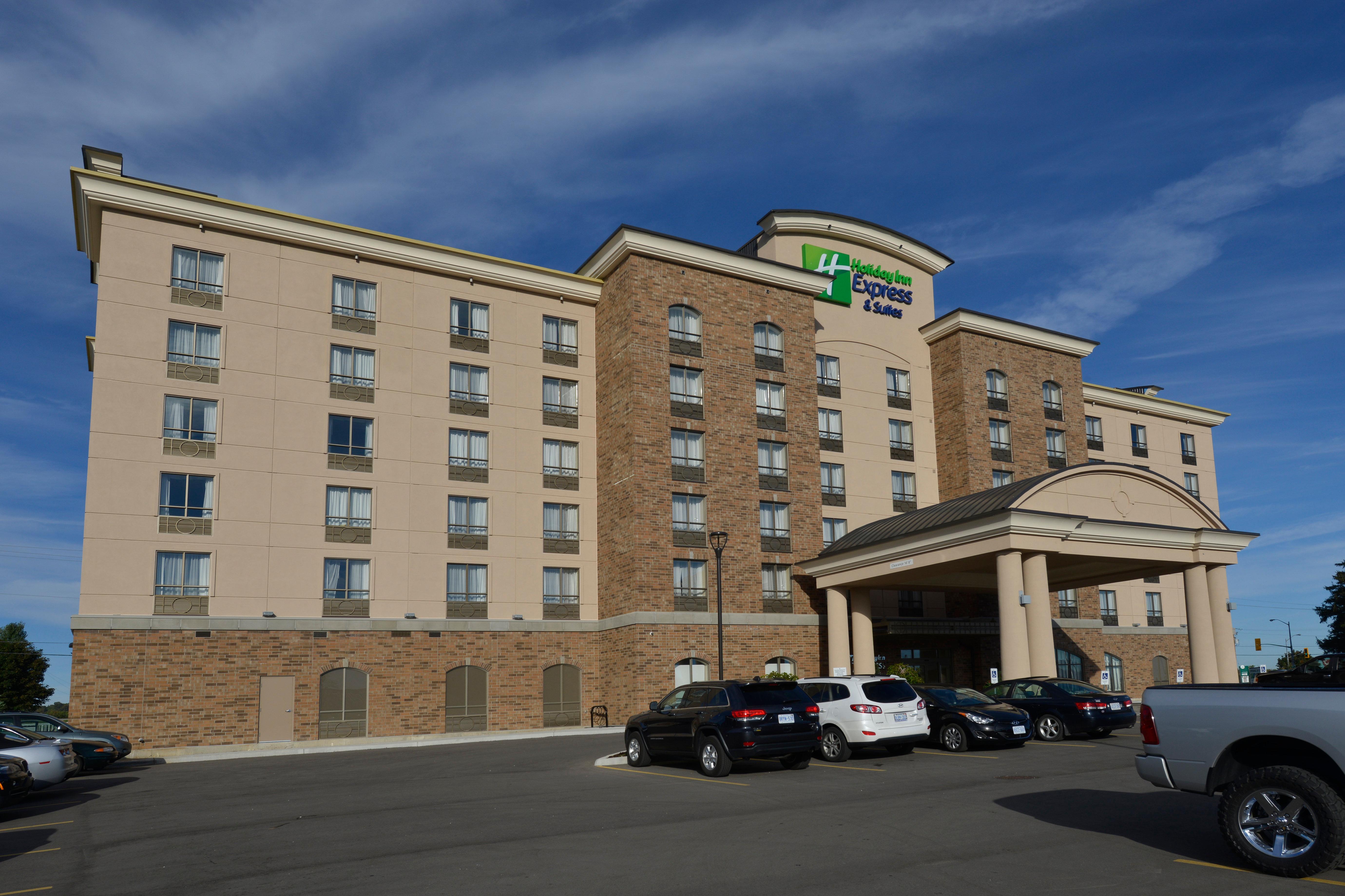 Express & - St. Jacobs Area By Ihg Waterloo