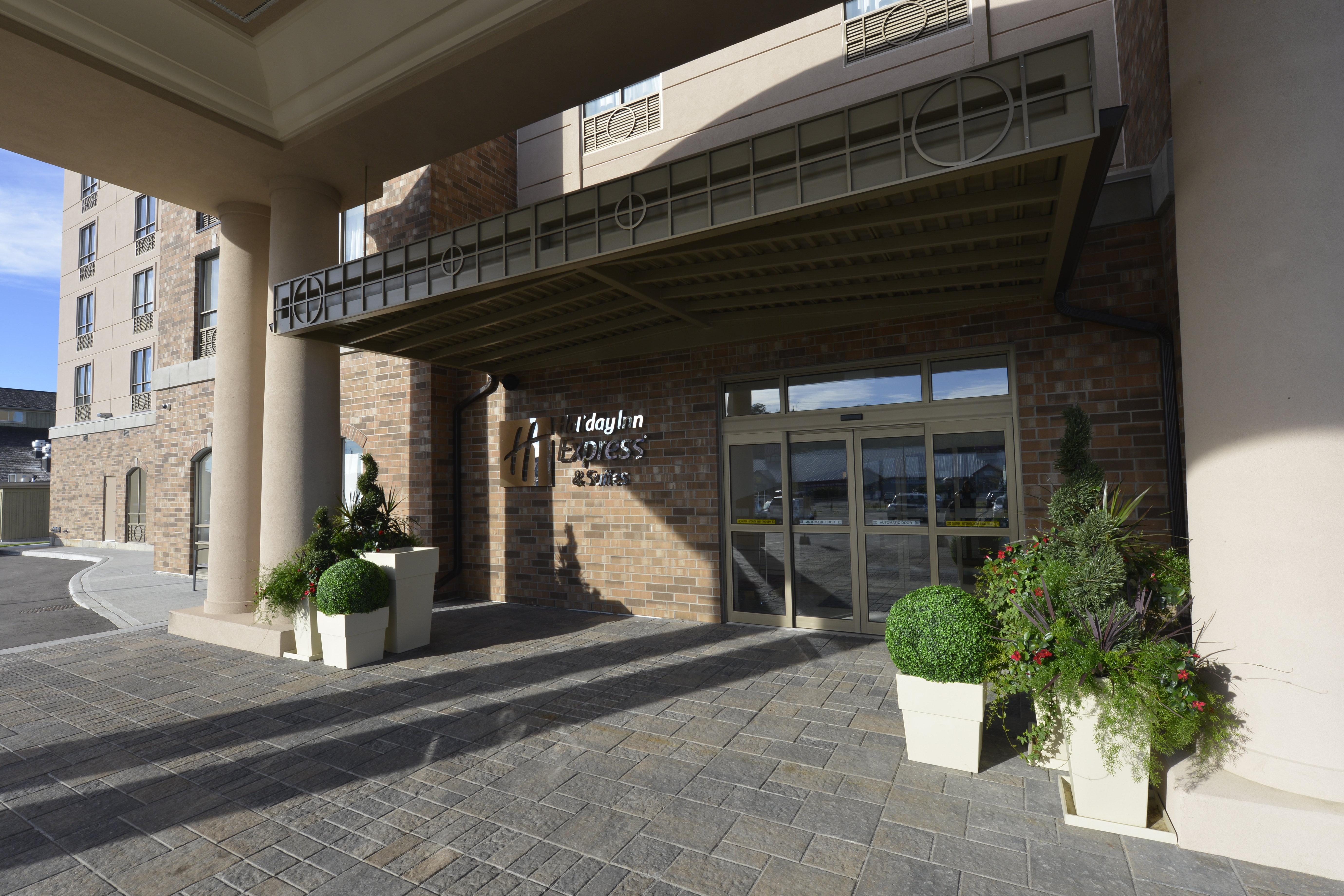 Express & - St. Jacobs Area By Ihg 2*
