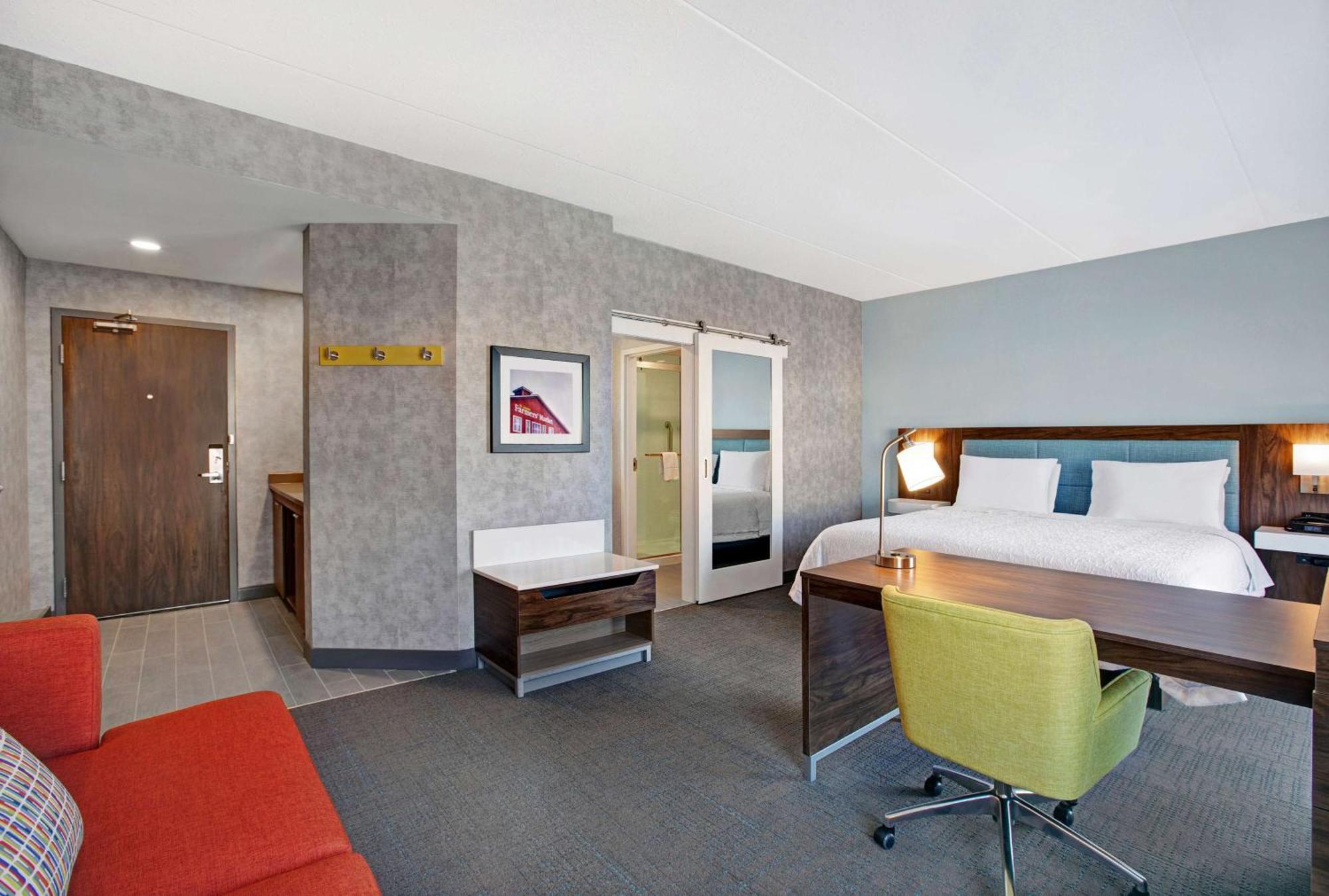 Hampton & By Hilton St. Jacobs Hotel Waterloo
