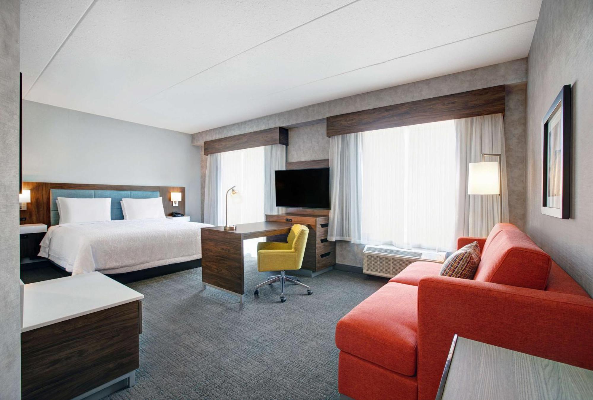 Hotel Hampton & By Hilton St. Jacobs