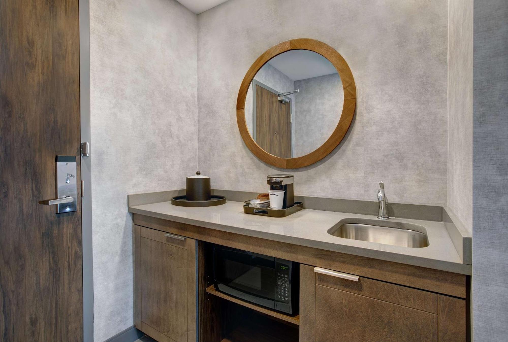 Hampton & By Hilton St. Jacobs 3* Waterloo