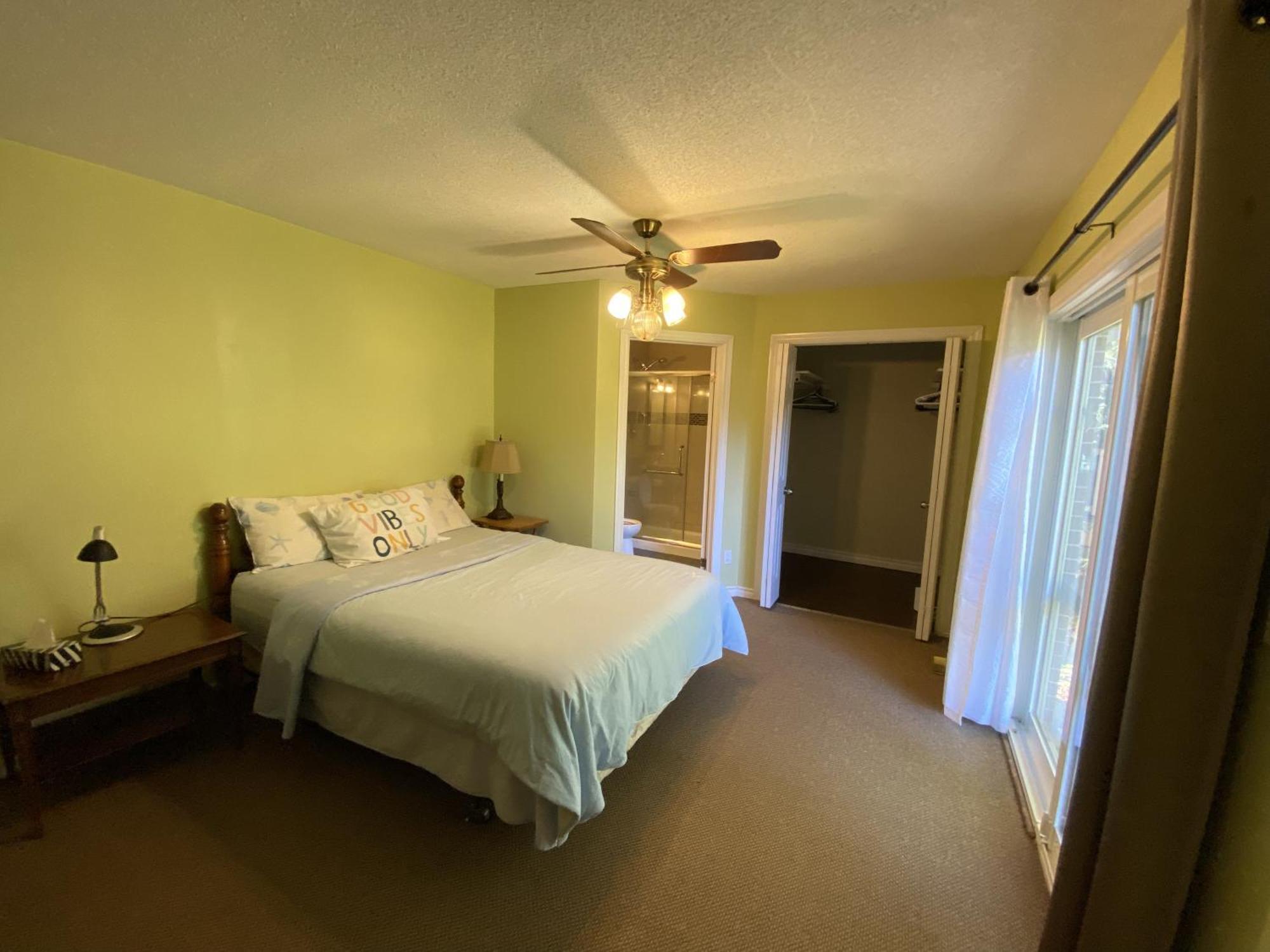 Hb Guest 2-m Hotel