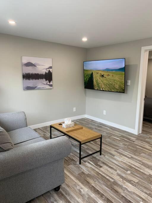 Apartment Entire 1 Bedroom Downtown - U4
