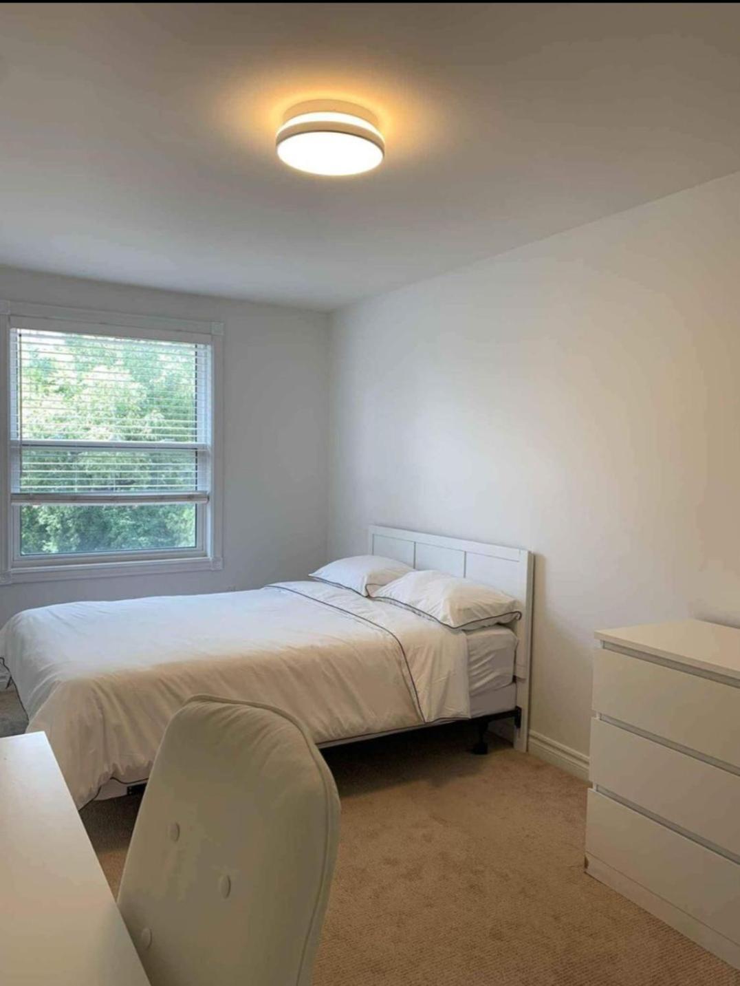 At Westcourt Place Near Uw Homestay