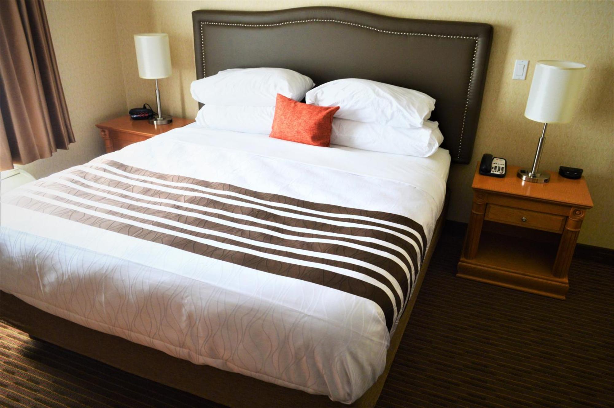 Hotel, Trademark Collection By Wyndham Hotel *