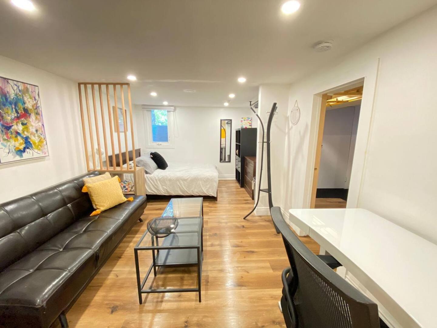 Apartment Private 1 Bedroom Near