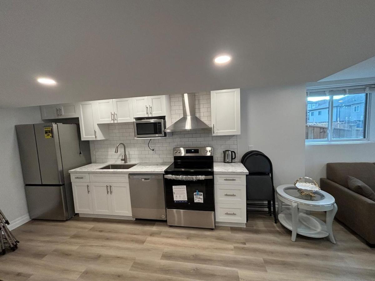 One-bedroom Unit At Vista Hill Apartment *