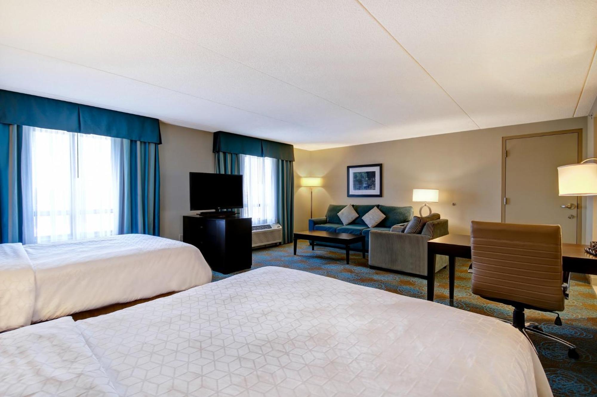 Express & - St. Jacobs Area By Ihg 2*
