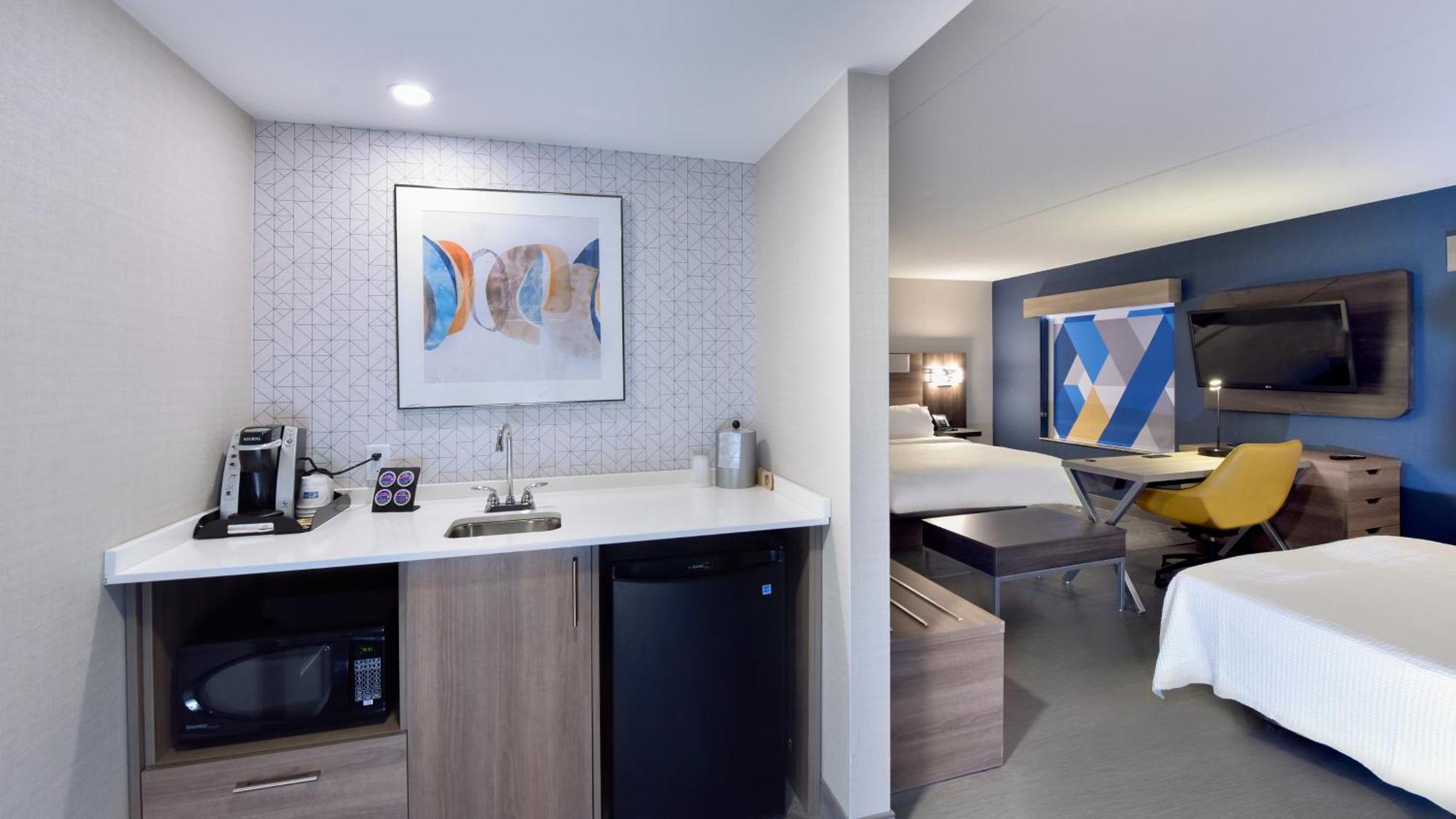 Express & - St. Jacobs Area By Ihg Waterloo