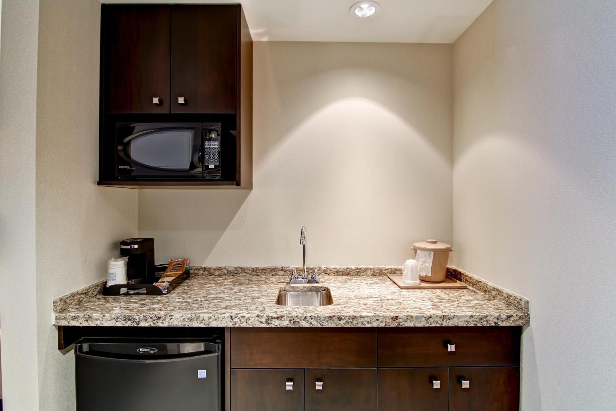 Express & - St. Jacobs Area By Ihg 2* Waterloo