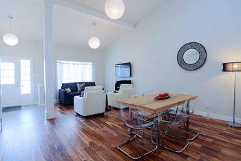 Hotel Boardwalk Homes - Executive Guest & Townhomes