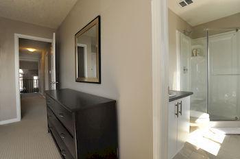 Boardwalk Homes - Executive Guest & Townhomes