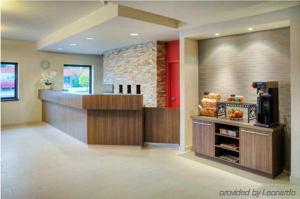 Comfort Hotel 3*