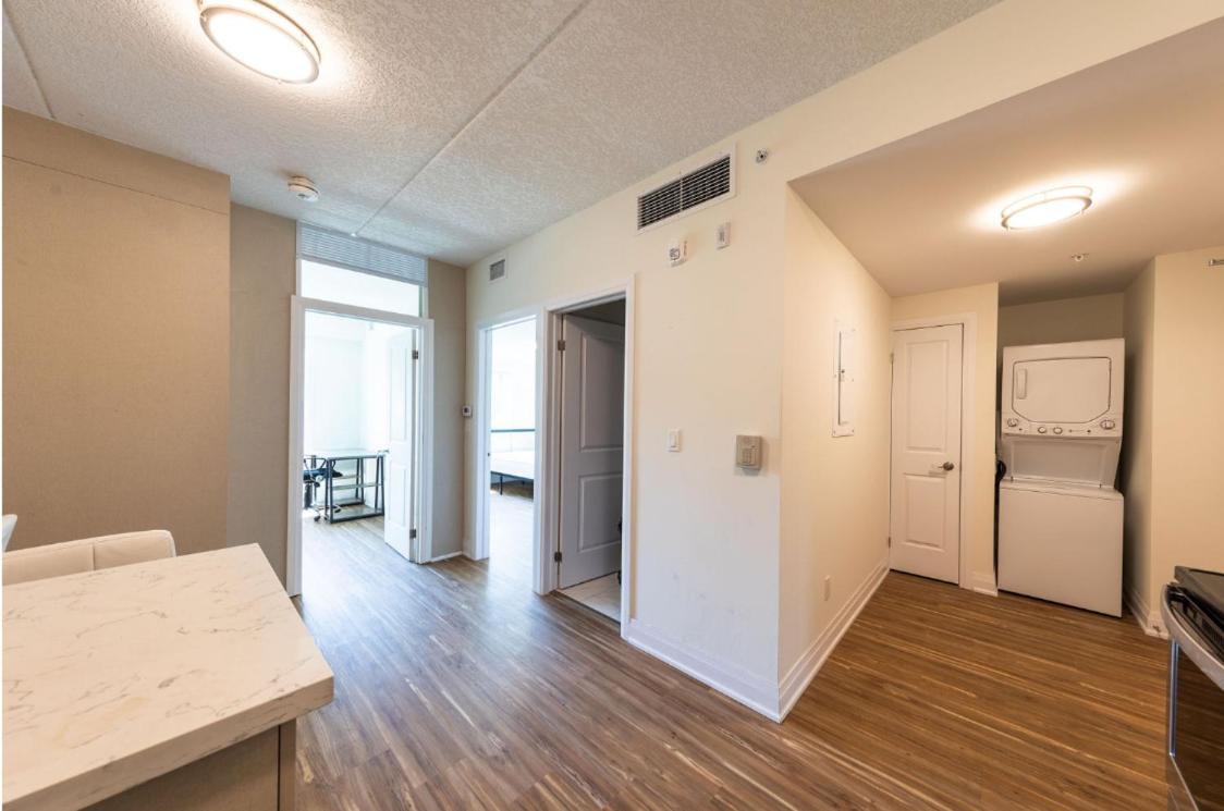 311 Batavia Pl Apartment