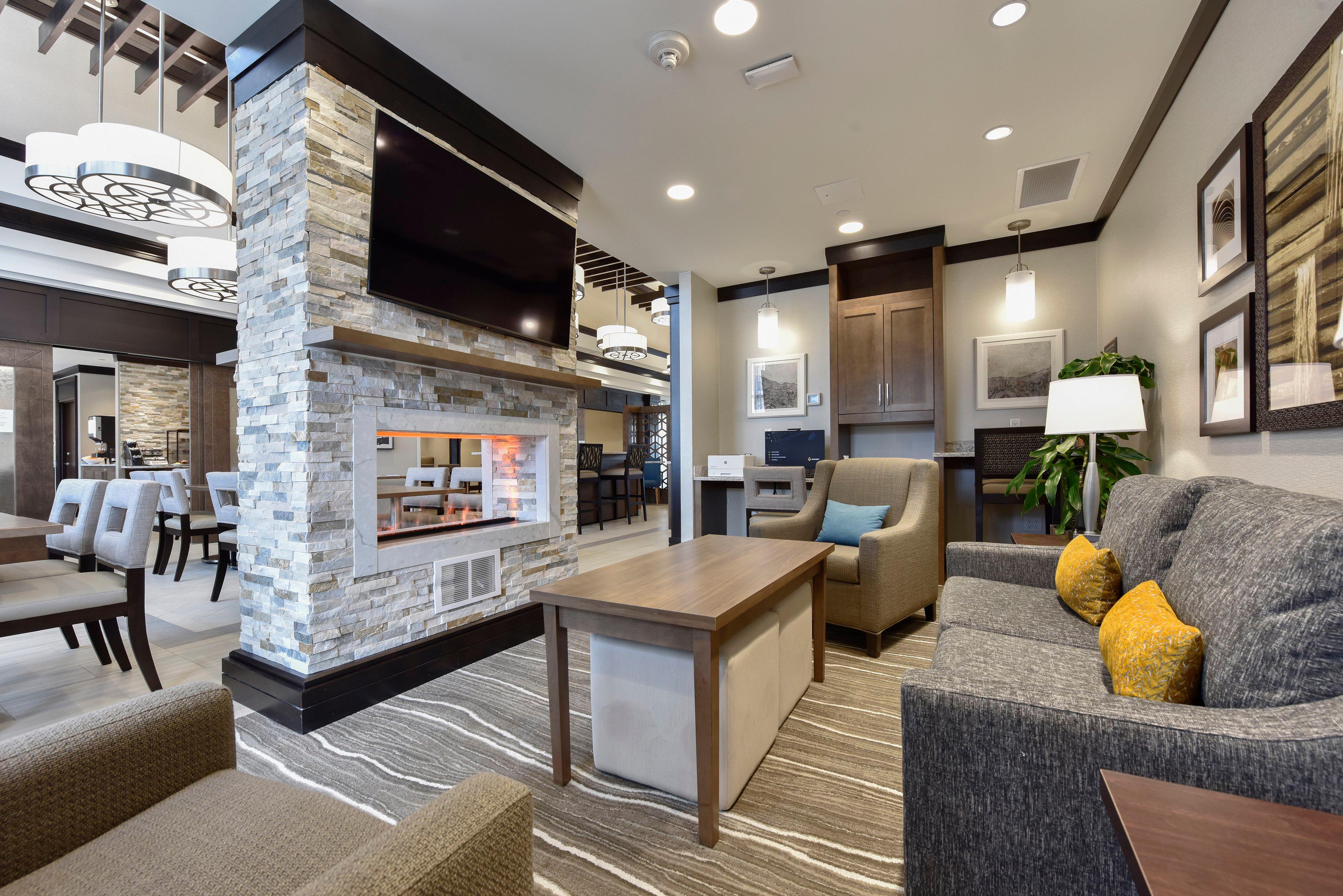 Staybridge - - St. Jacobs Area 3* Waterloo