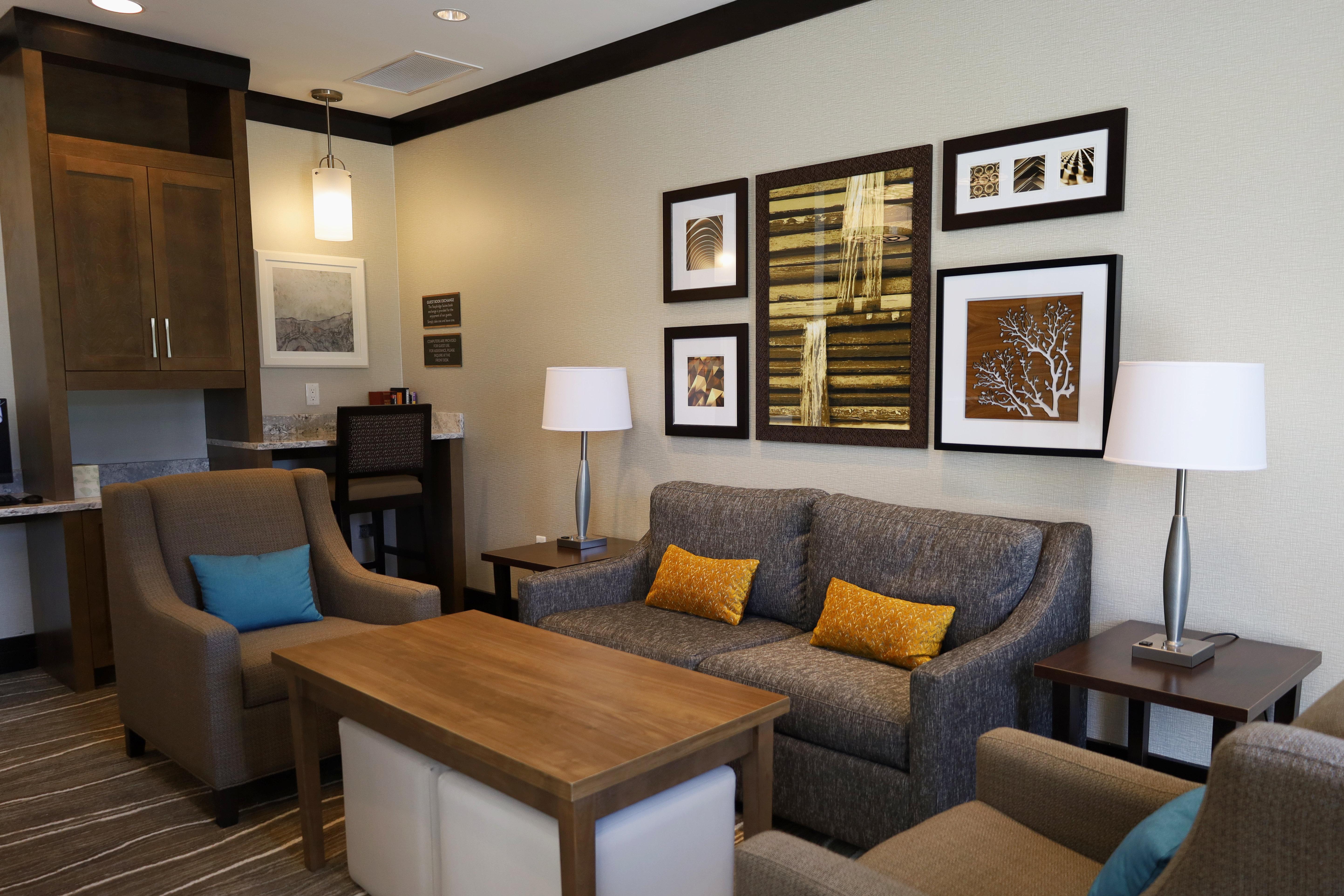 Staybridge - - St. Jacobs Area 3* Waterloo