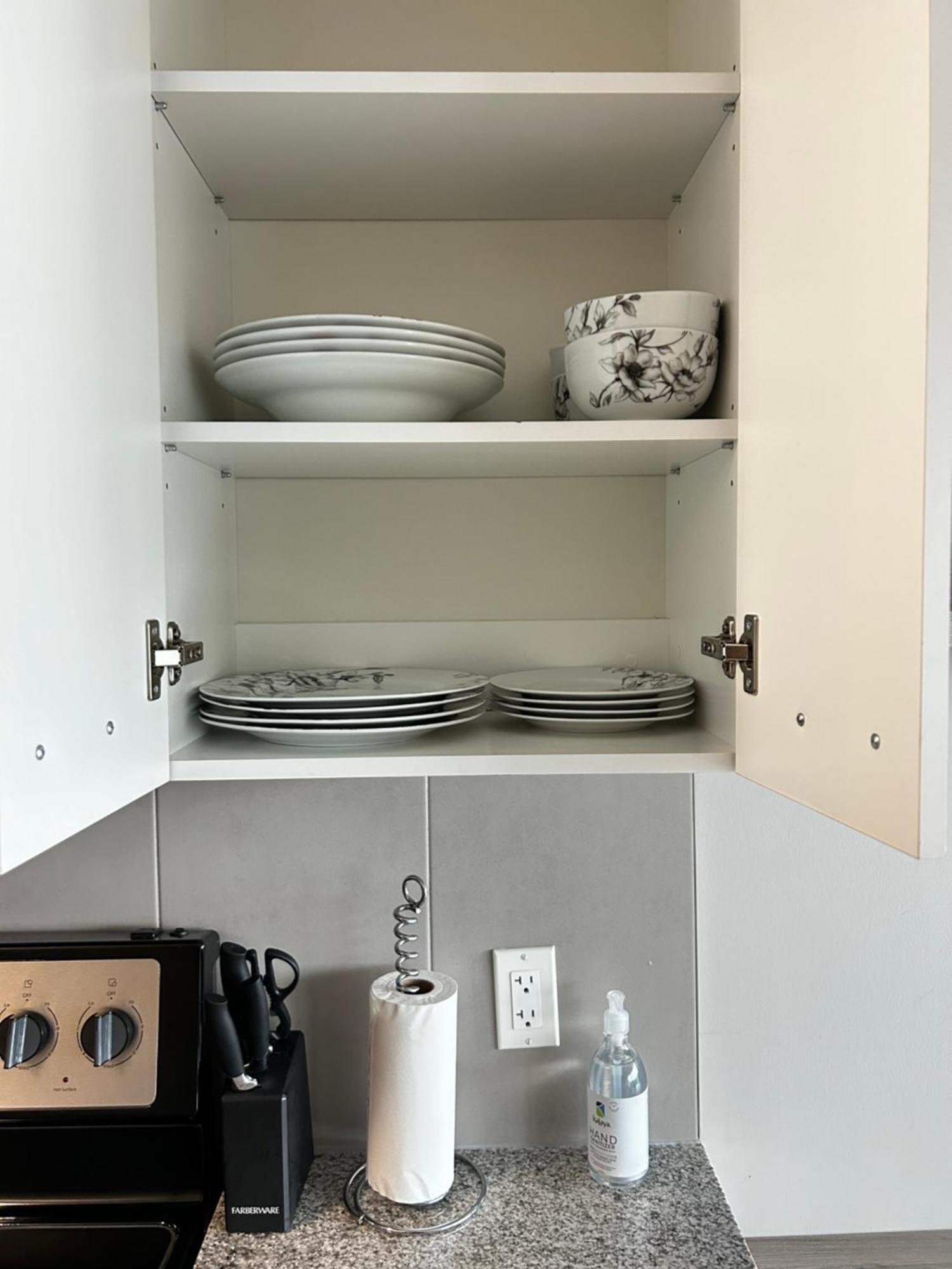 1-bedroom Near Of * Waterloo