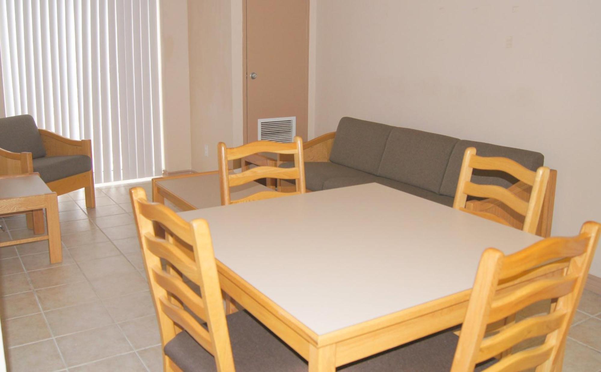 Laurier - Style Aparthotel 2*