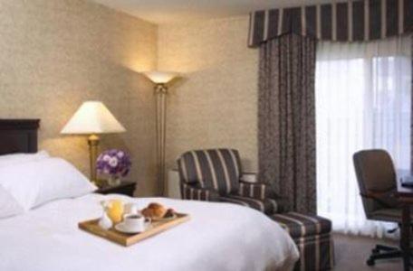 Hotel The Of Waterloo